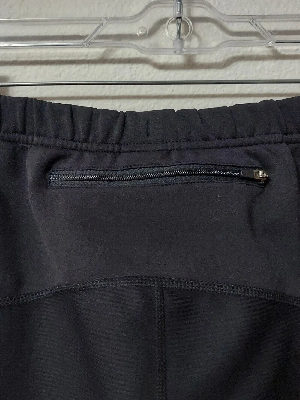 The North Face Men's Black Flight Series Windstopper Joggers Size XL - Picture 8 of 9